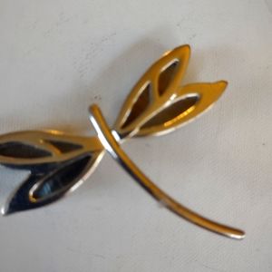 Dragonfly brooch, very vintage.